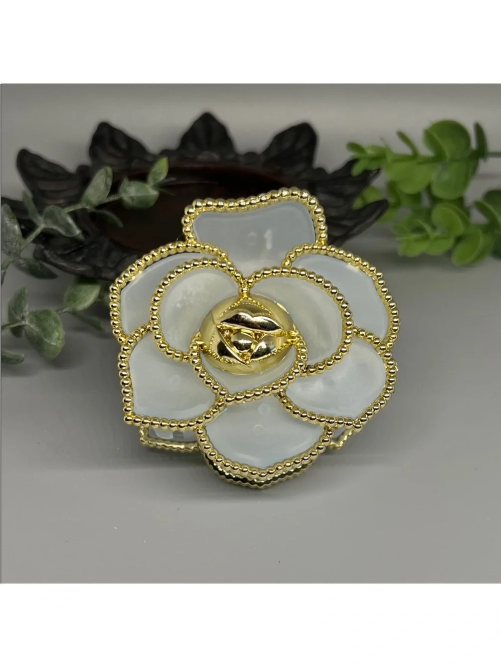 Gold and White Flower Hair Clip Claw FINAL PRICE DROP  Floral Gold-Trim Hair Pin